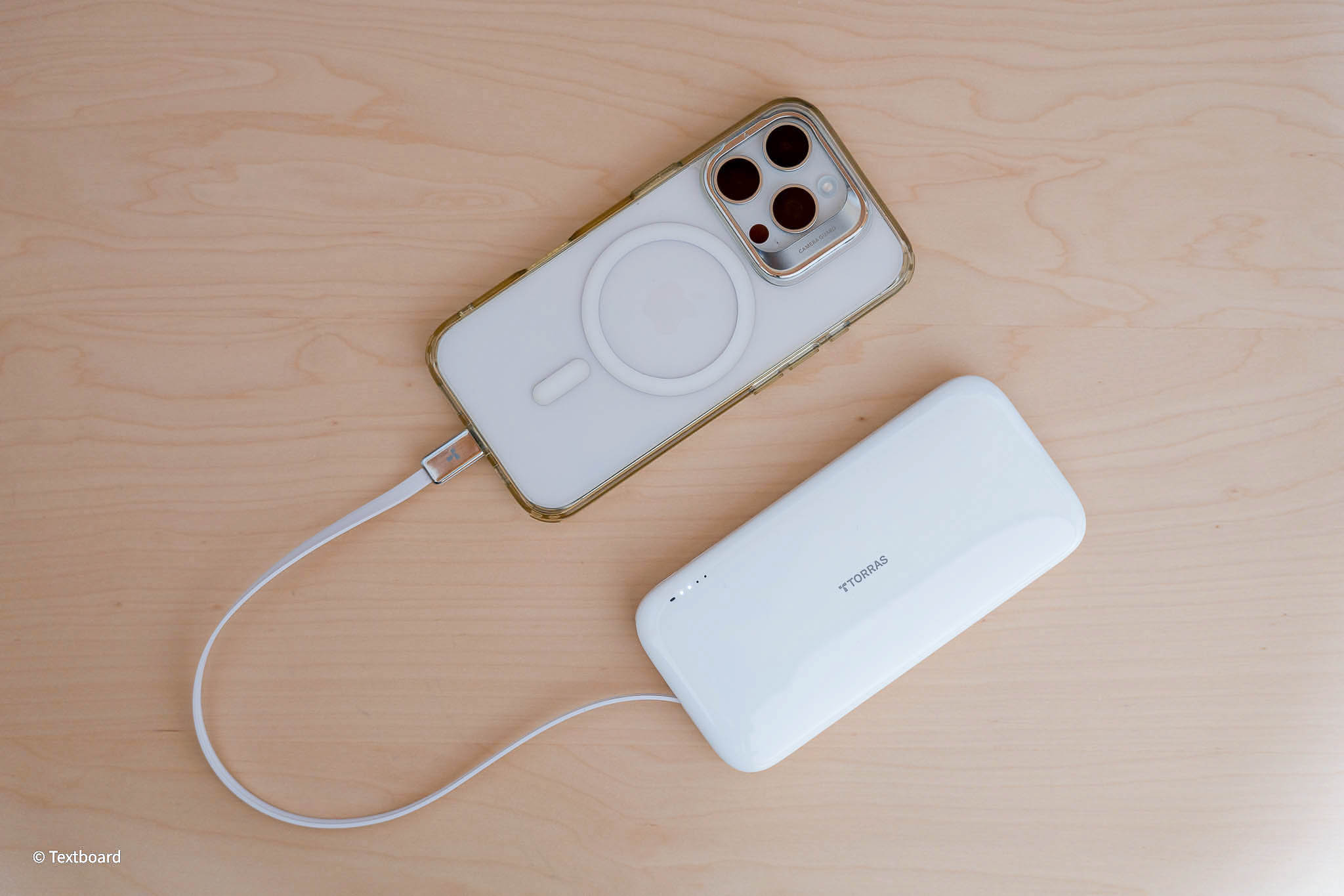 10000mAh + 30W出力 巻き取り式でケーブル不要】日常も旅先もこれ1台